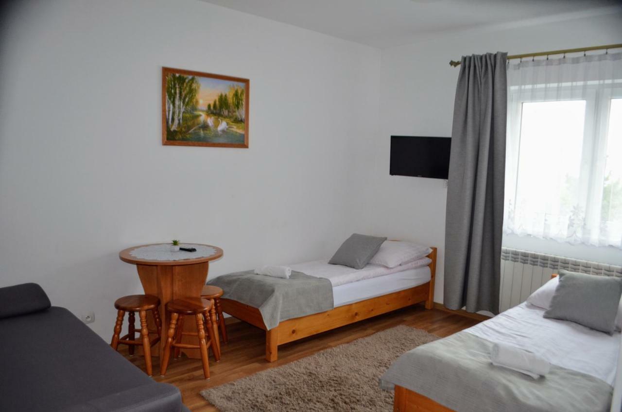Pokoje I Apartament U Lucyny Czarna Góra Esterno foto